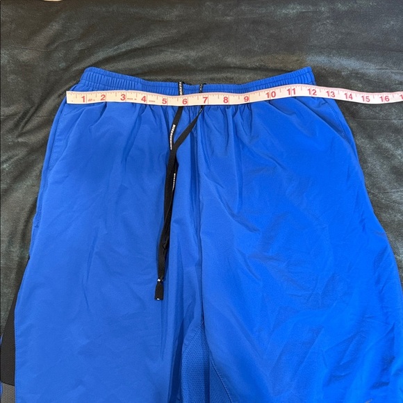 🔥Nike Running Black and Blue Dri-FIT Shorts🔥 - Picture 2 of 7